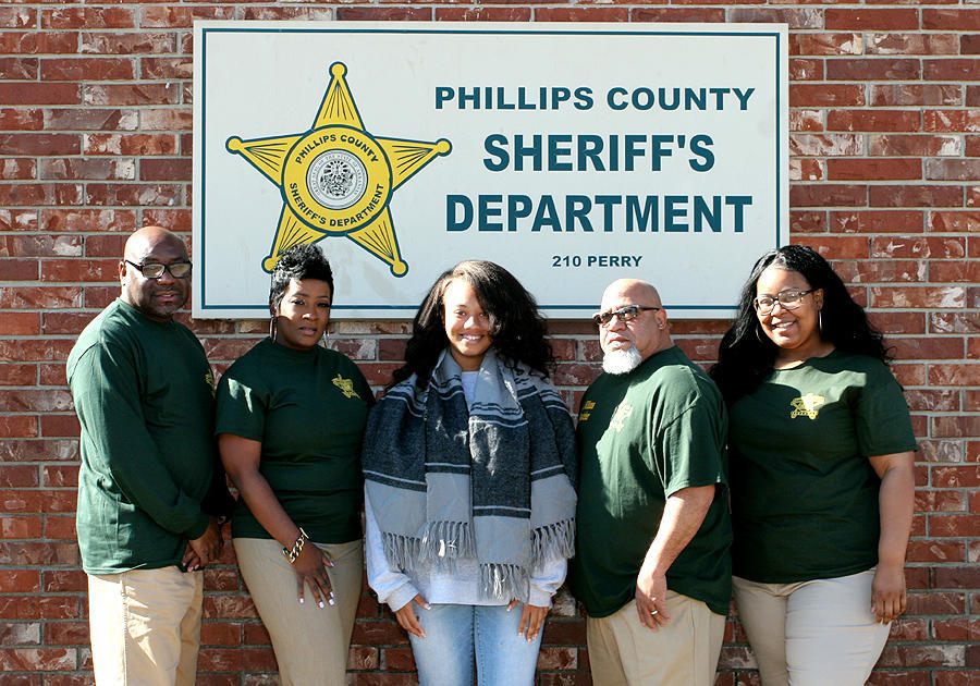 Cornelius Thomas, Quinna Nunn, Deojara Jackson, Raymond Williams, & Ashley Franklin
